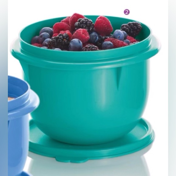 Tupperware Mixing Bowl 1 Liter Green Color - Picture 2 of 4